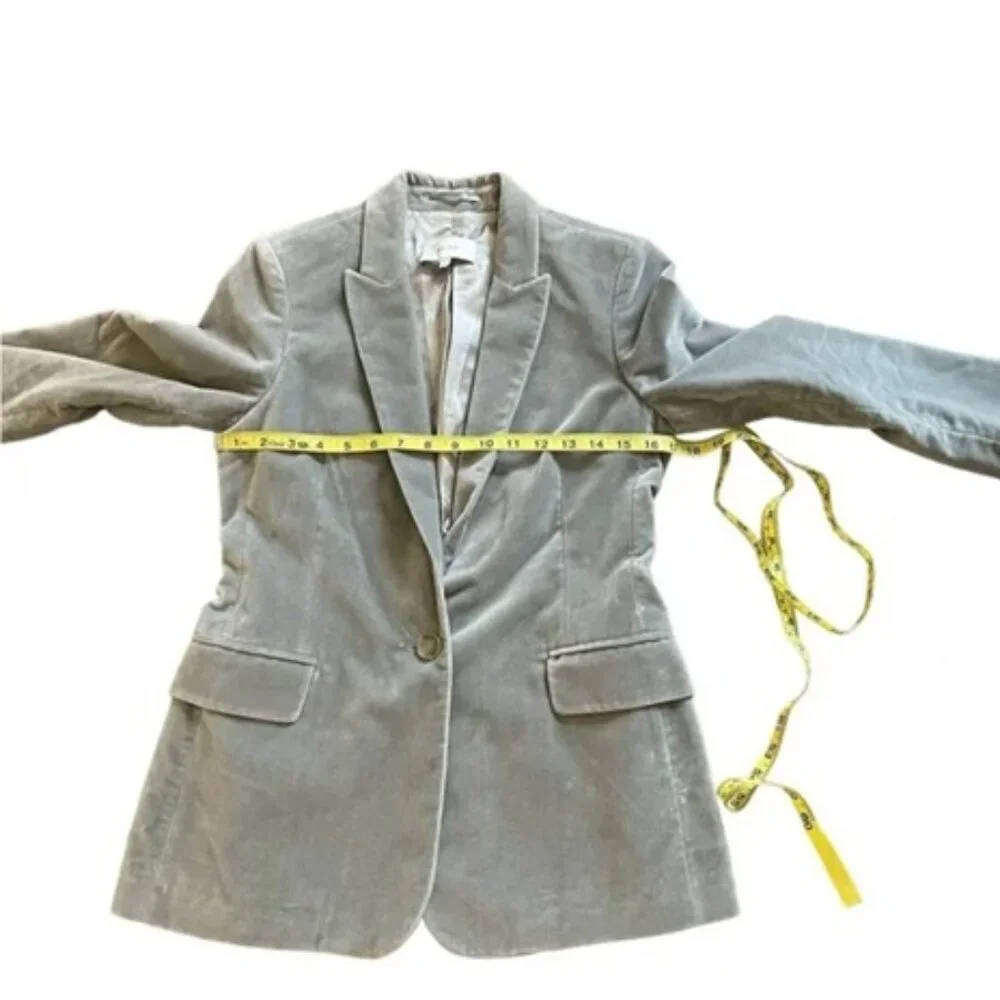 REISS Brie Velvet Blazer - Picture 15 of 16